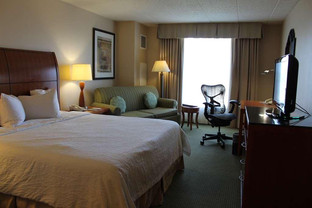 Hilton Garden Inn Addison Ruang foto