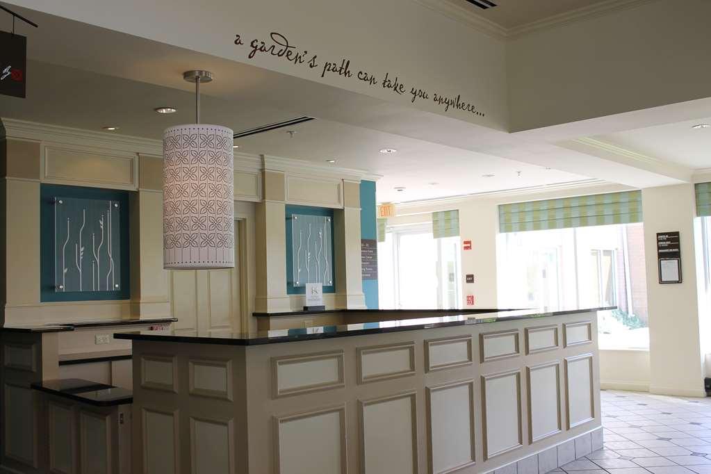 Hilton Garden Inn Addison Bagian luar foto